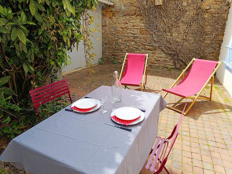 Chez Louisette Centre Ville Et Plages A Pied! Concarneau Exterior foto